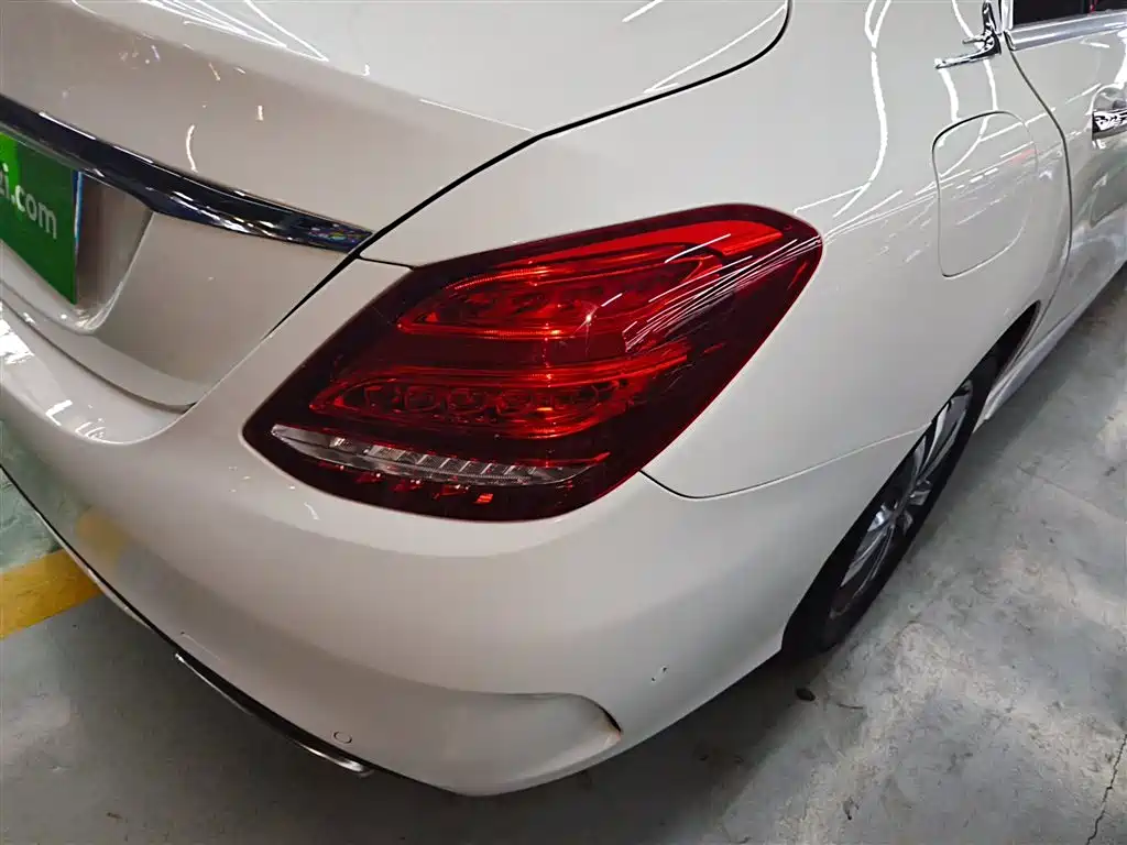 Mercedes-Benz C-Class 2018 — фото 8