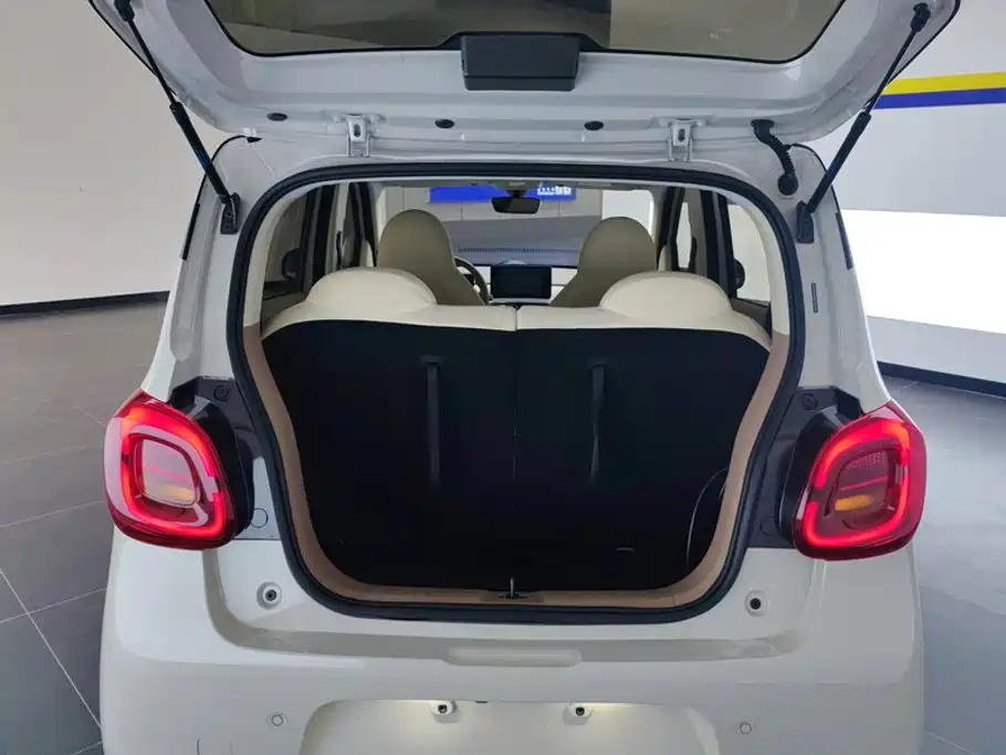 Wuling Hongguang MINIEV 2025