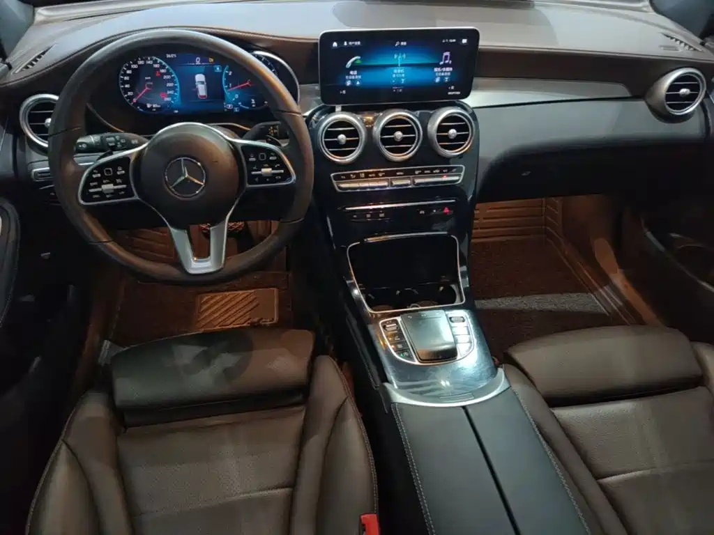 Mercedes-Benz GLC 2020 — фото 10