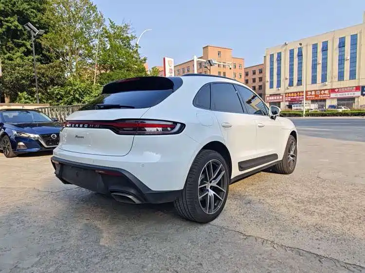 Porsche Macan 2026