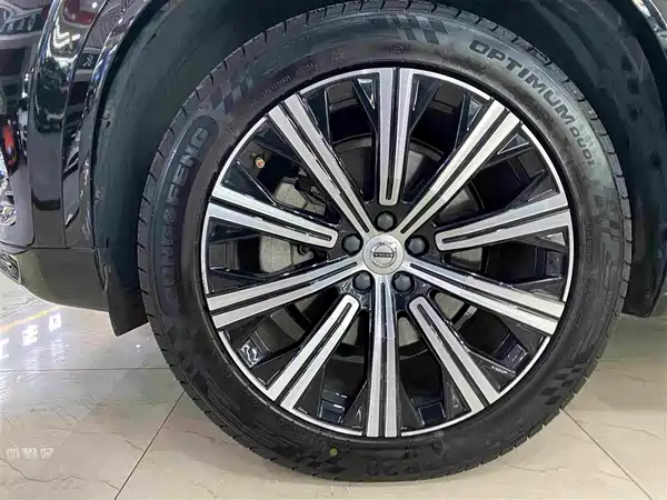 Volvo XC90 2021