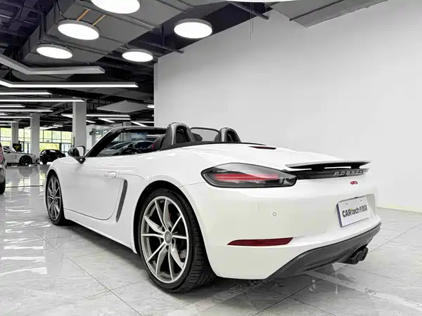 Porsche 718 2020