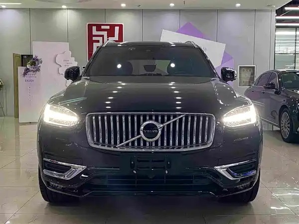 Volvo XC90 2021