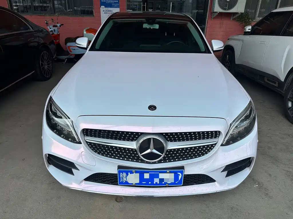 Mercedes-Benz C-Class 2019 — фото 2