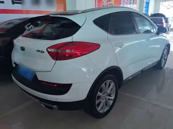 Geely Emgrand GS 2017