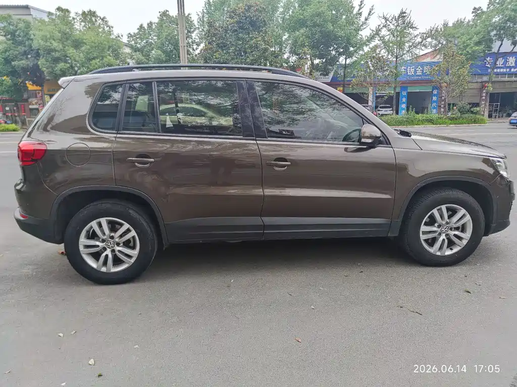 Volkswagen Tiguan 2015 — фото 4