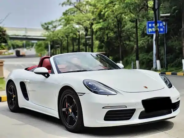 Porsche 718 2022