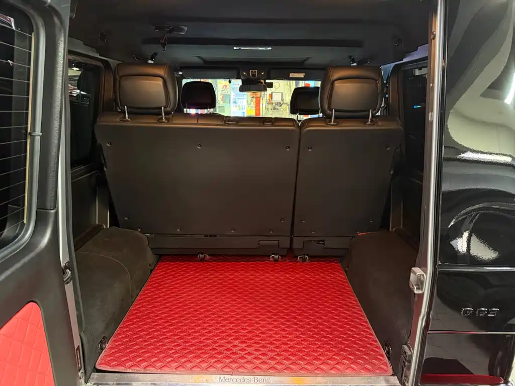 Mercedes-Benz G-Class 2017 — фото 18