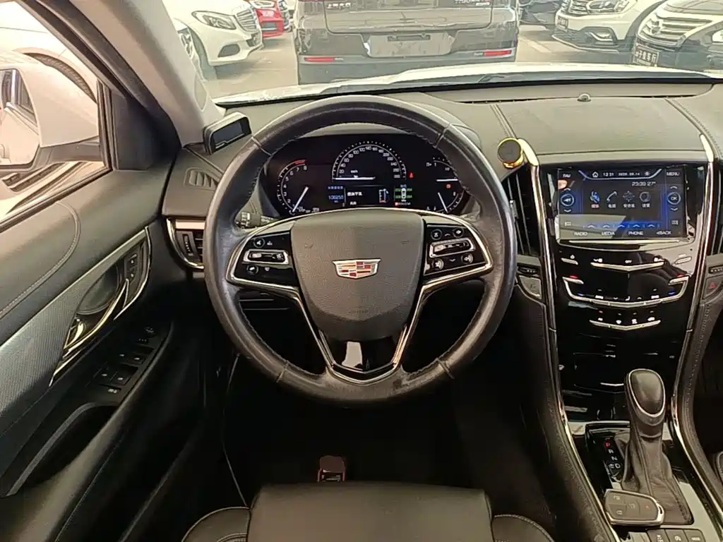 Cadillac ATS-L 2017 — фото 11