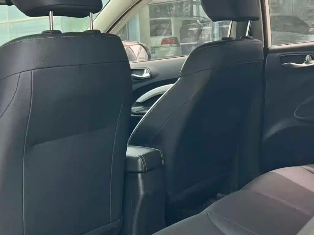 Kia KX1 2022