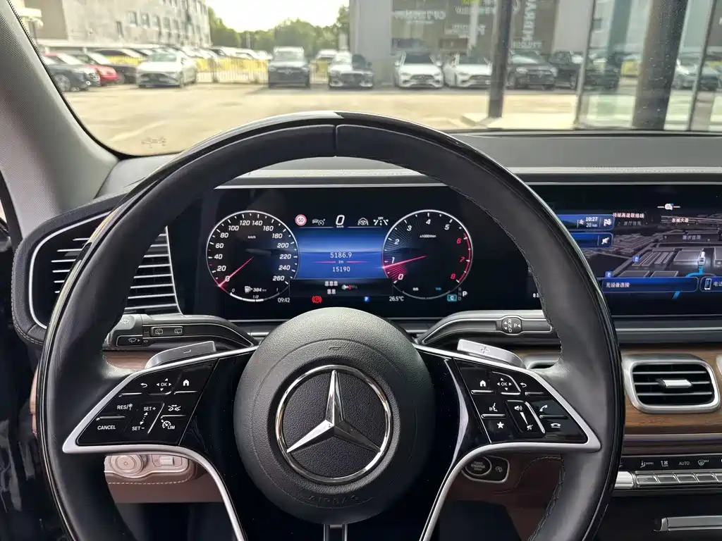 Mercedes-Benz GLS 2023 — фото 8