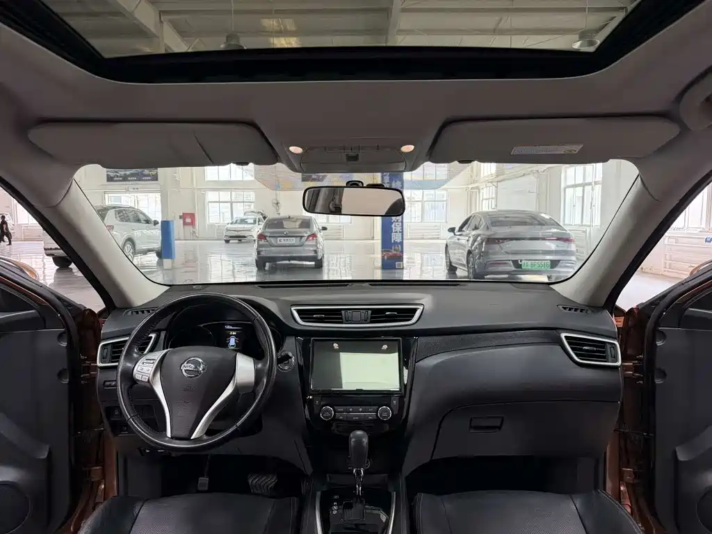 Nissan X-Trail 2017 — фото 10