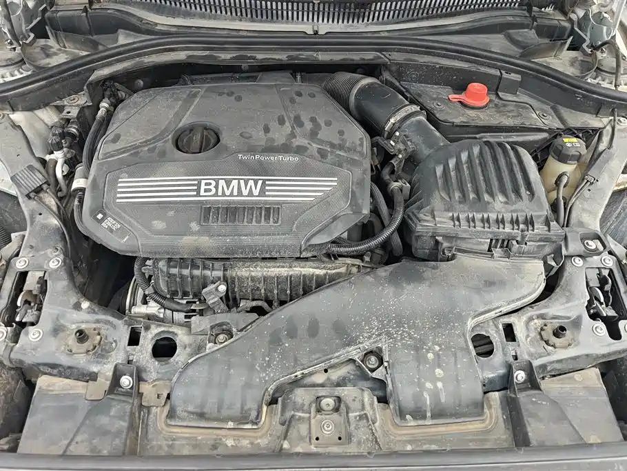 BMW 1 Series 2021 — фото 10