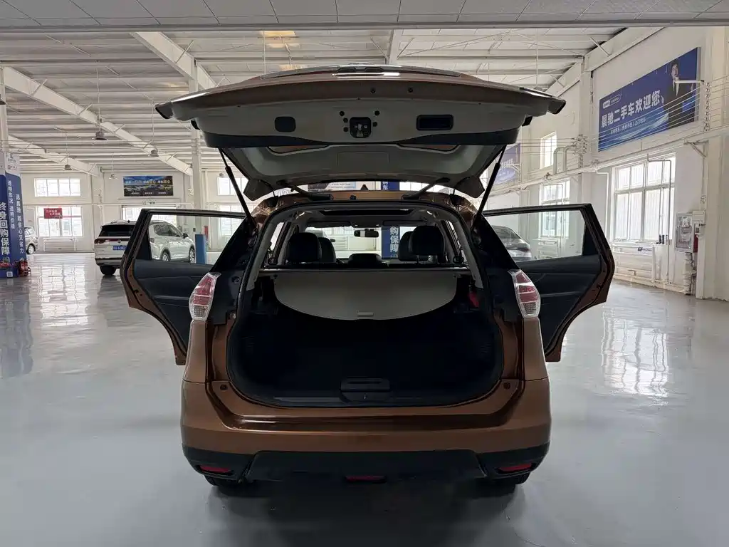 Nissan X-Trail 2017 — фото 16