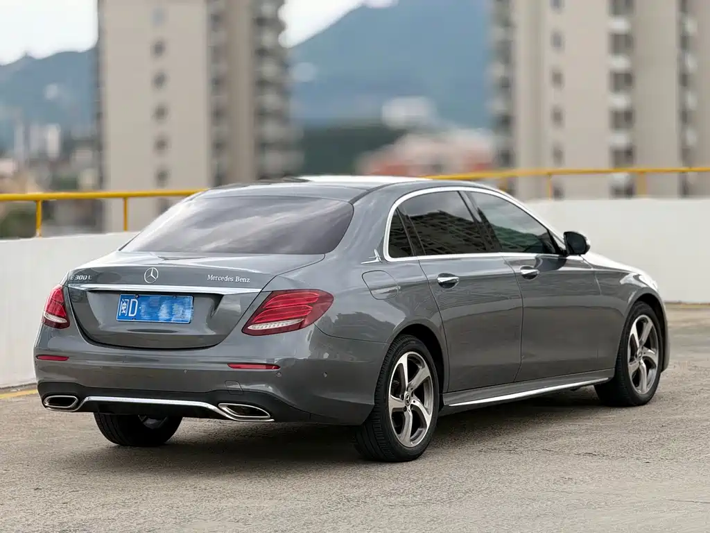 Mercedes-Benz E-Class 2018 — фото 4