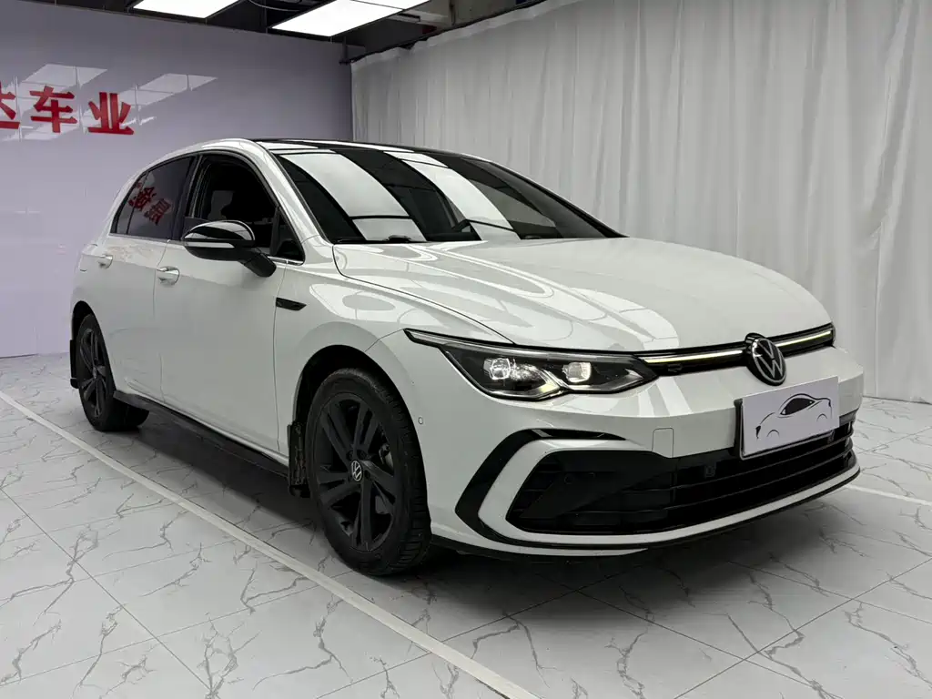 Volkswagen Golf 2022