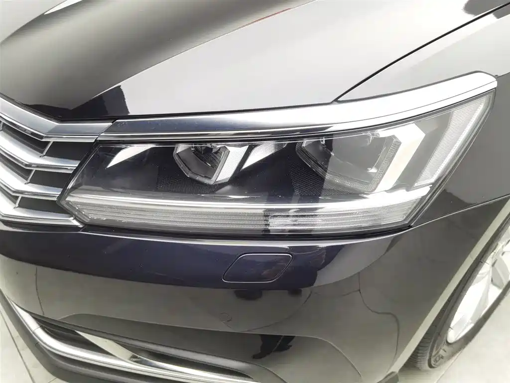 Volkswagen Passat 2016 — фото 7