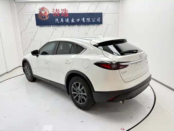 Mazda CX-4 2023