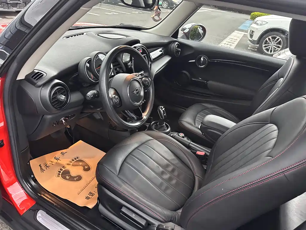 MINI Mini 2019