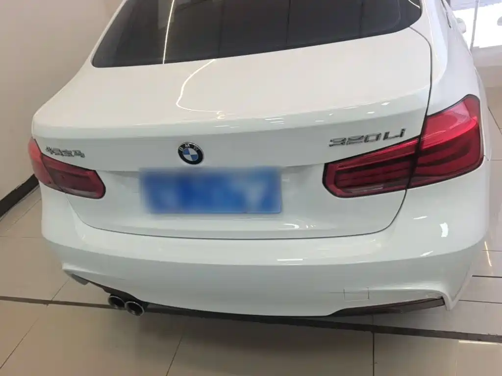 BMW 3 Series 2018