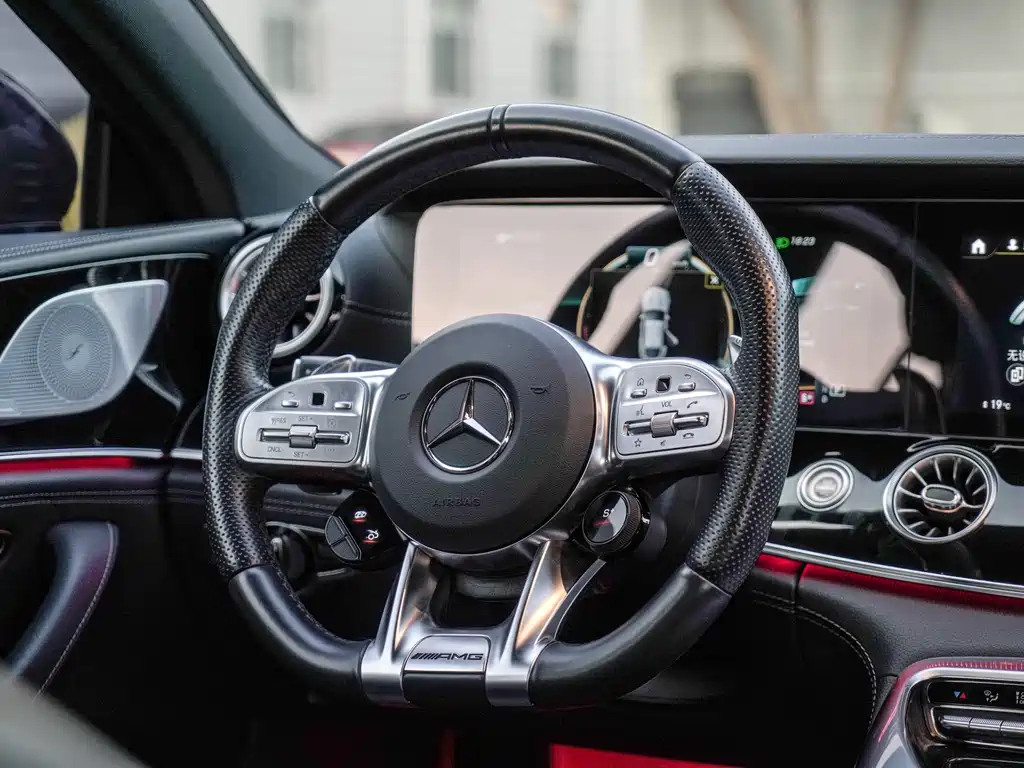 Mercedes-Benz AMG GT 2022 — фото 20