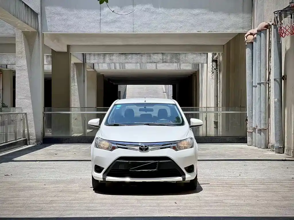 Toyota Vios 2015