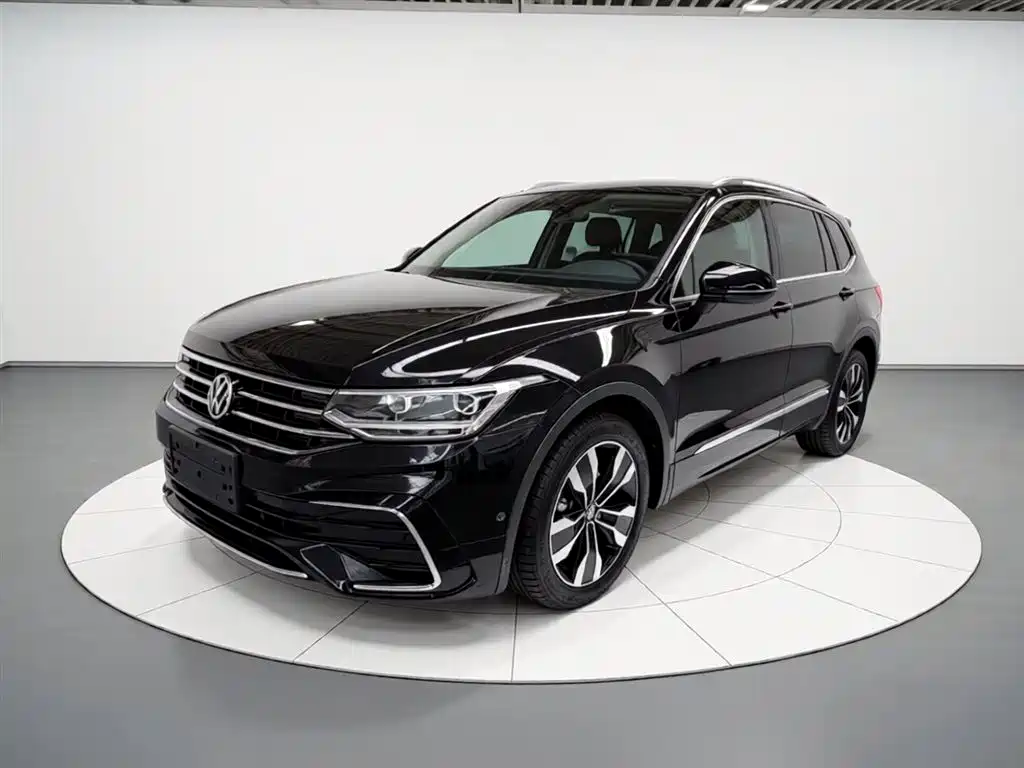 Volkswagen Tiguan L 2022 — фото 2