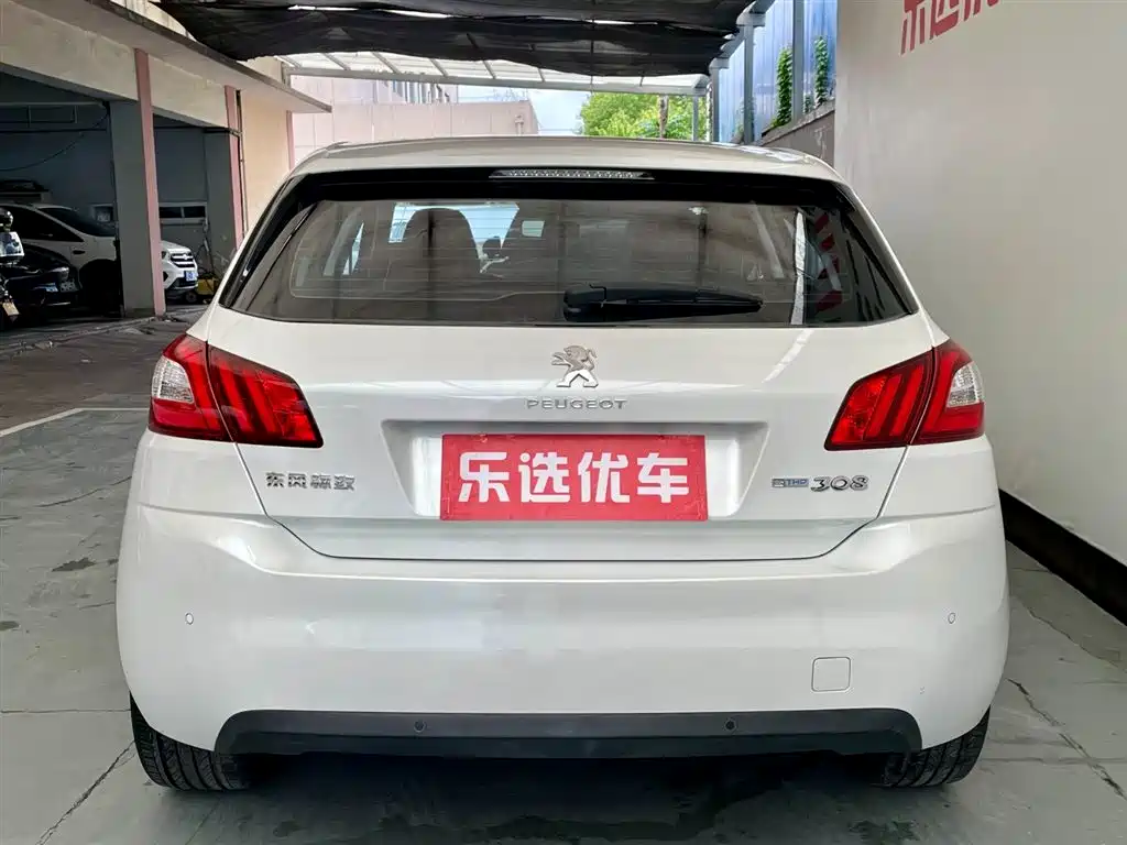 Peugeot 308S 2016