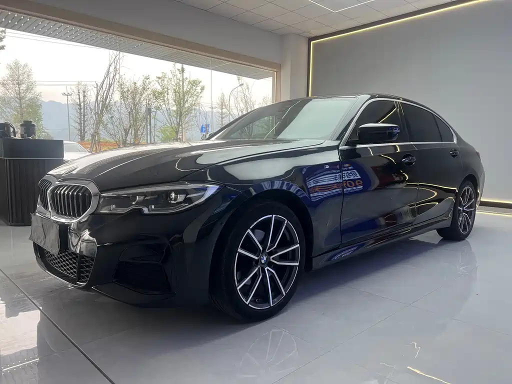 BMW 3 Series 2022