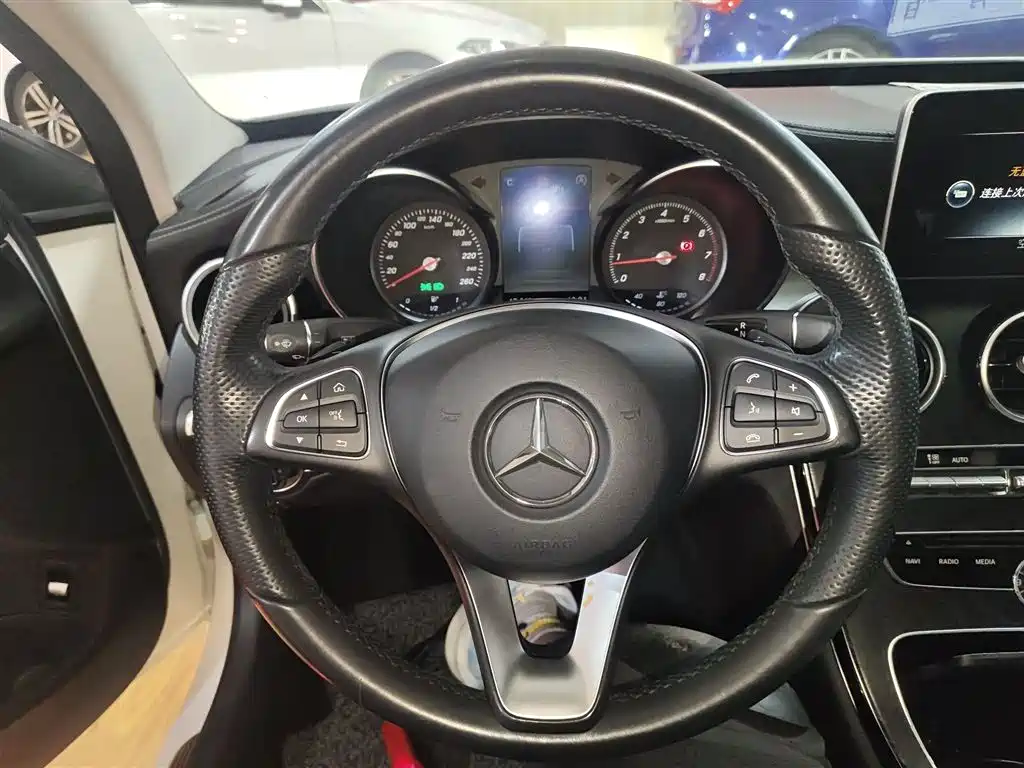Mercedes-Benz C-Class 2015 — фото 7