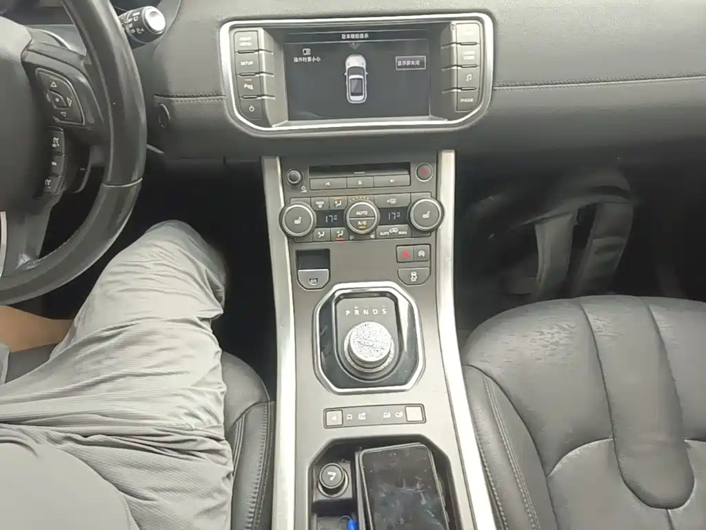Land Rover Evoque 2016 — фото 14