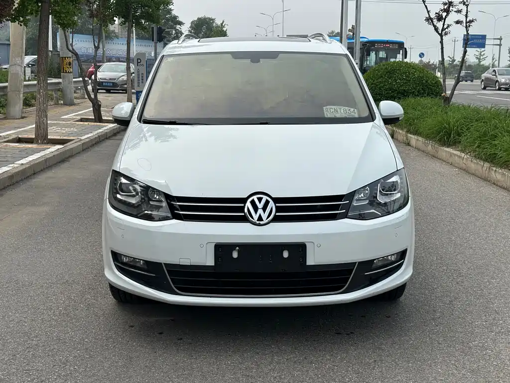 Volkswagen Sharan 2016 — фото 2