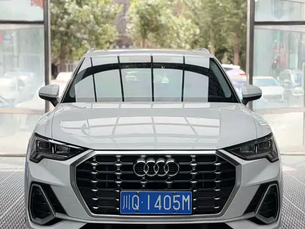 Audi Q3 2022