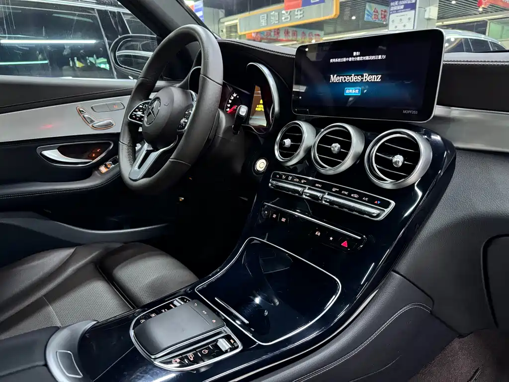 Mercedes-Benz GLC 2020 — фото 17