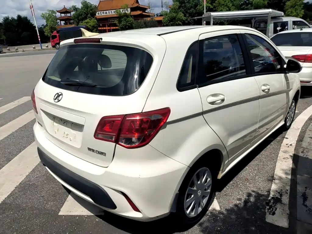 BAIC Senova D20 2016