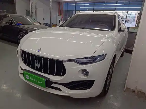 Maserati Levante 2016