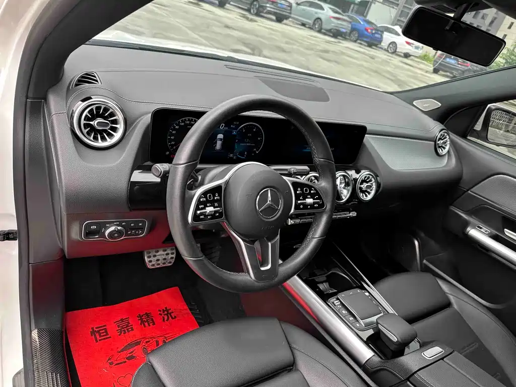 Mercedes-Benz GLA 2021 — фото 12