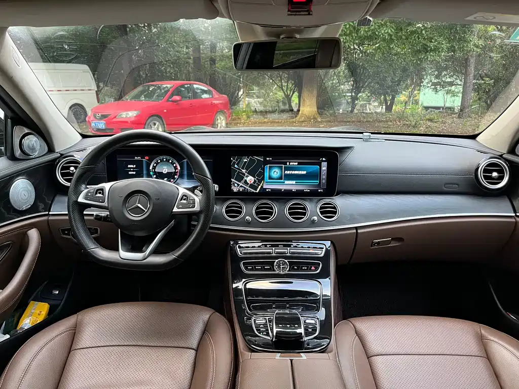 Mercedes-Benz E-Class 2017 — фото 4