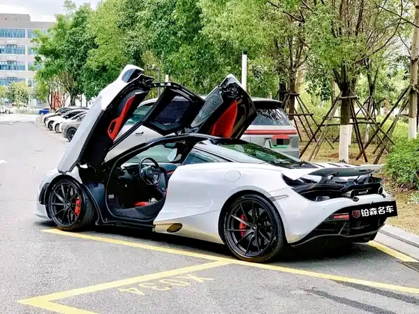 McLaren 720S 2019
