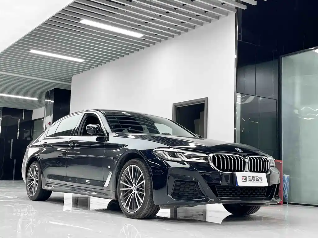 BMW 5 Series 2024