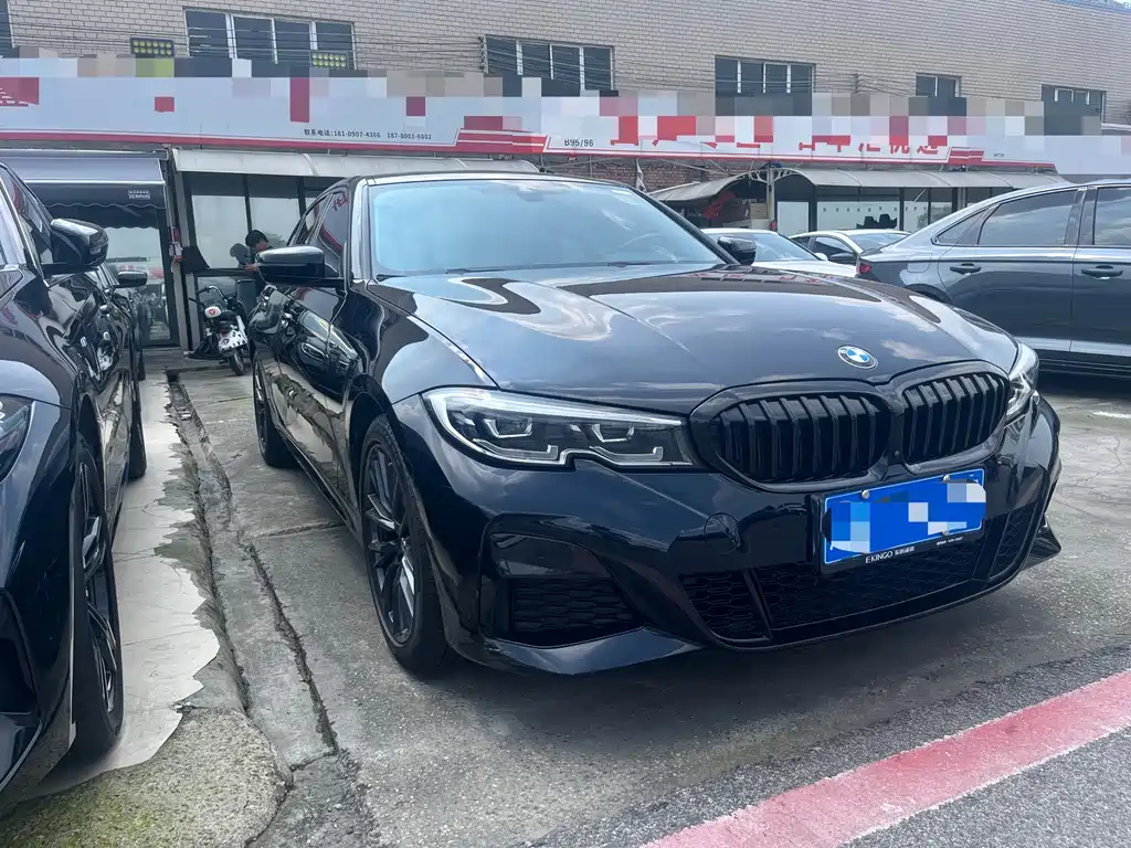 BMW 3 Series 2021