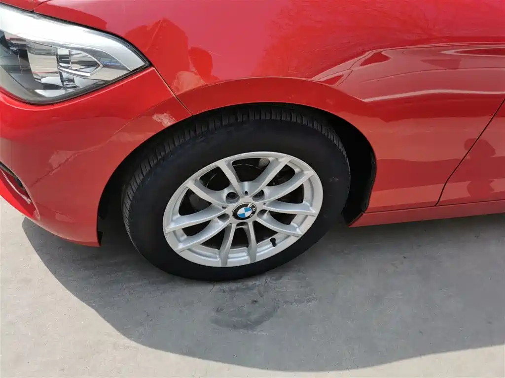 BMW 1 Series 2015 — фото 25