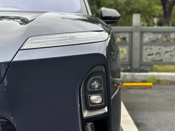 NIO ES8 2026