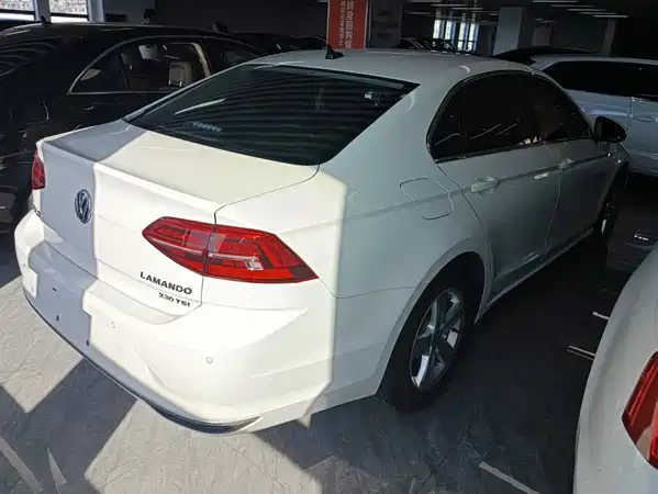 Volkswagen Lamando 2022