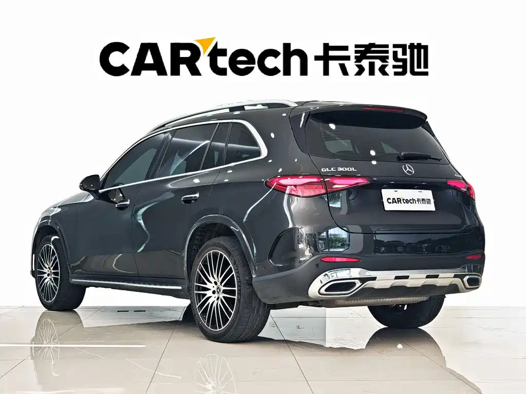 Mercedes-Benz GLC 2023