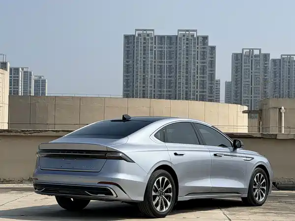 Lincoln Z 2023