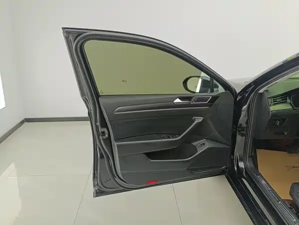 Volkswagen Magotan 2022