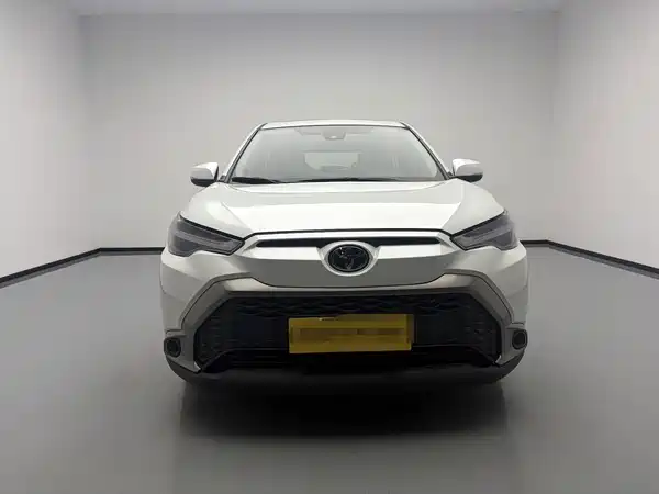 Toyota Frontlander 2023
