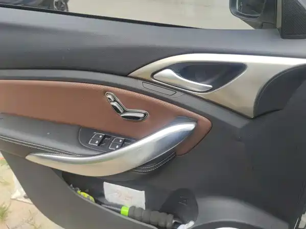 BYD Song New Energy 2017