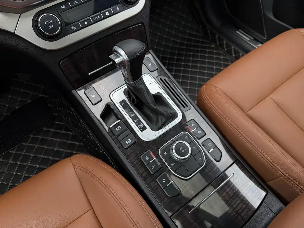 Haval H6 Coupe 2015 — фото 9
